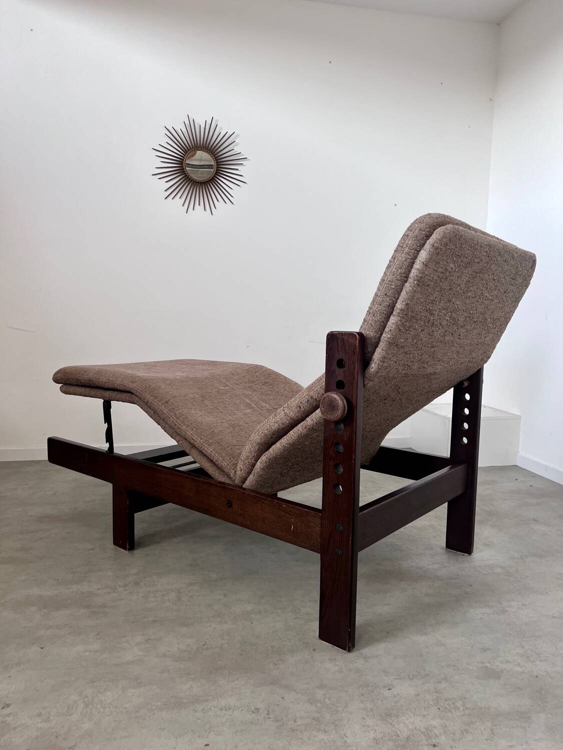 Old chaise longue wooden lounge chair Italian design from the 60s vintage