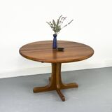 Danish Round Extendable Dining Table in Teak, 1970s