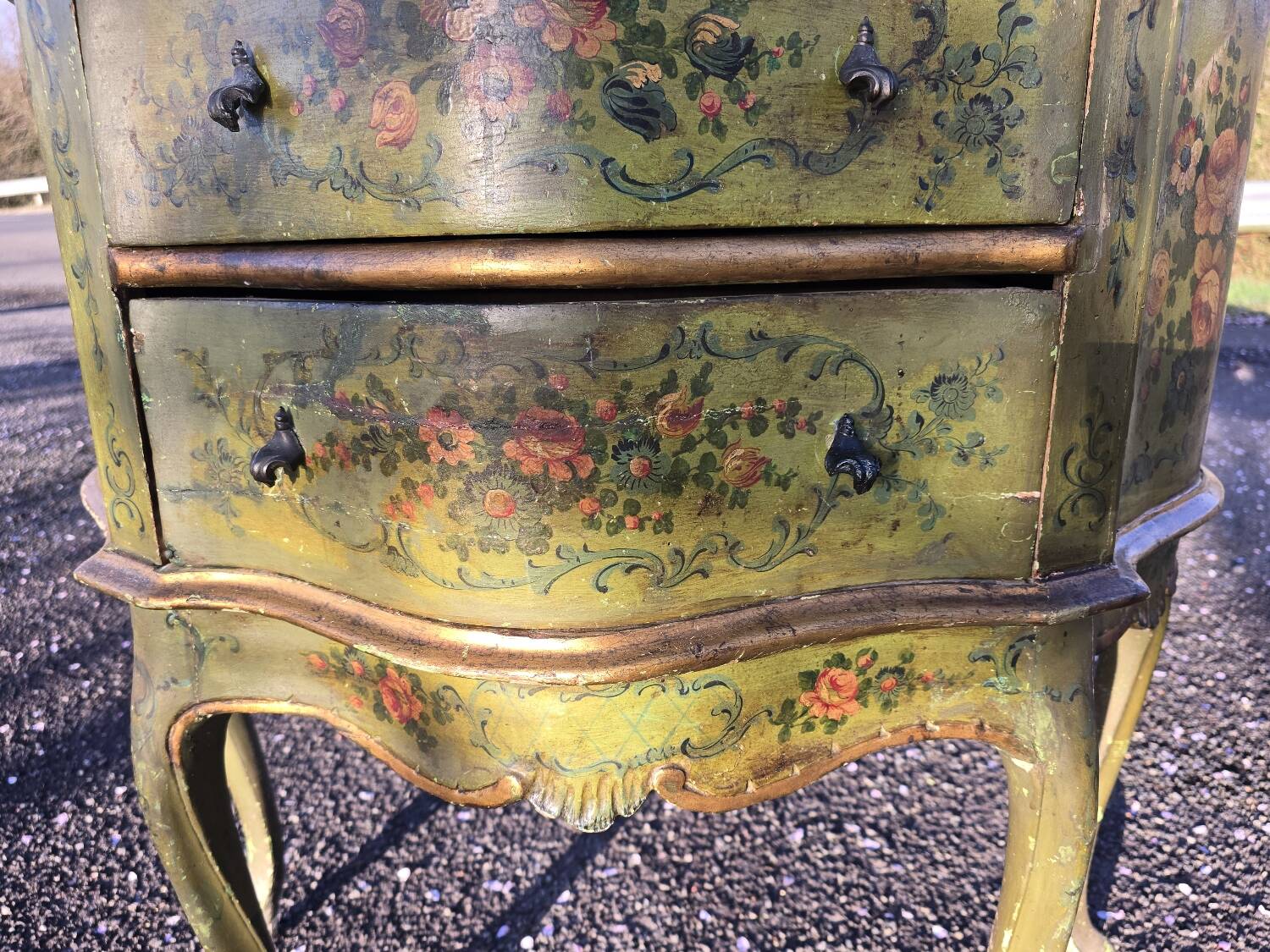 Antique vintage painted chest of drawers