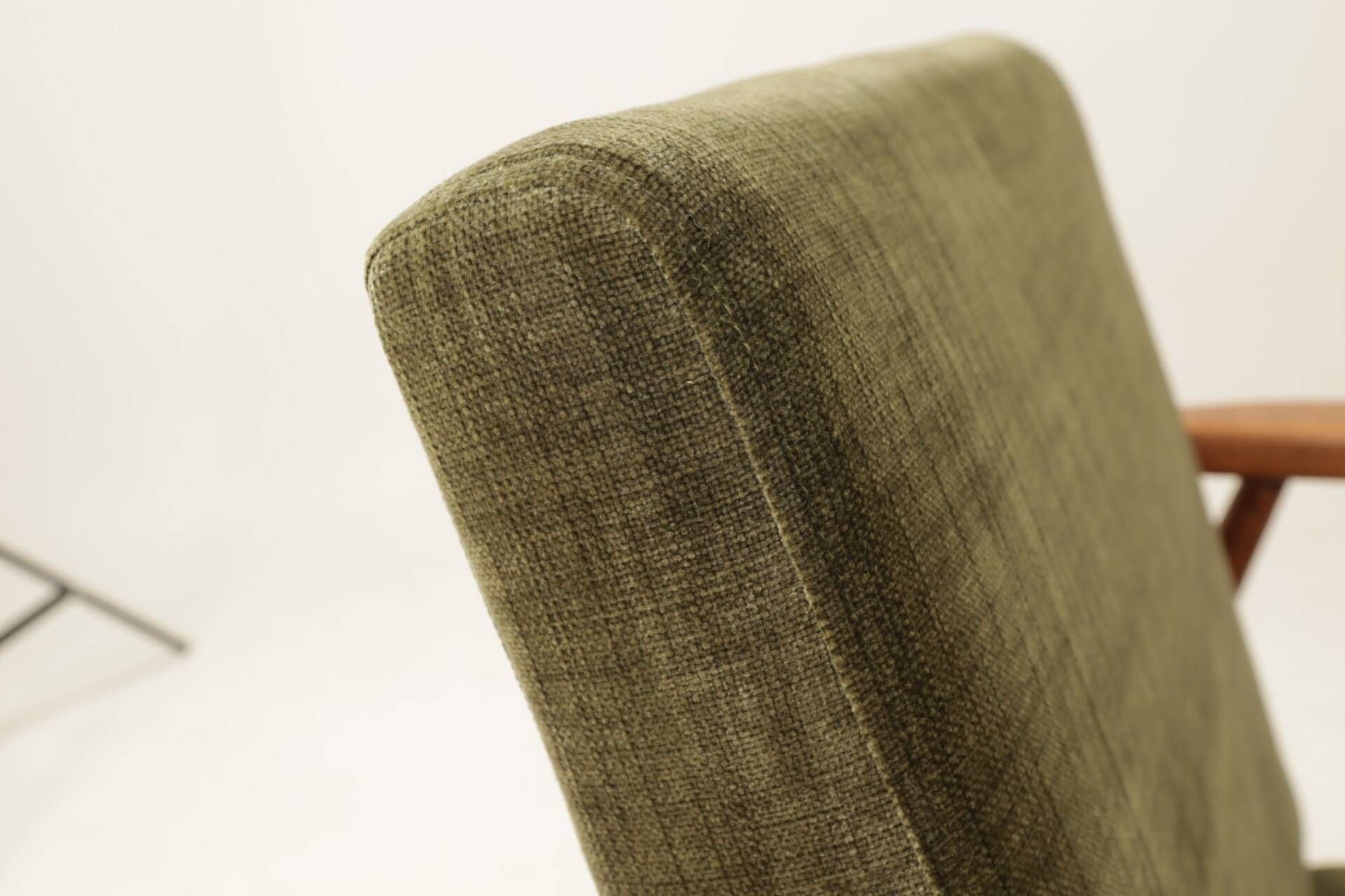 Ensemble de 4 Fauteuils Mid-Century Modern – Velours olive vert 
