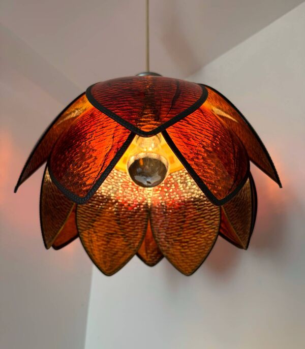 Lustre lotus Bakélite années 70