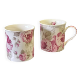 2 mugs/tasses fleuries en très bon état.