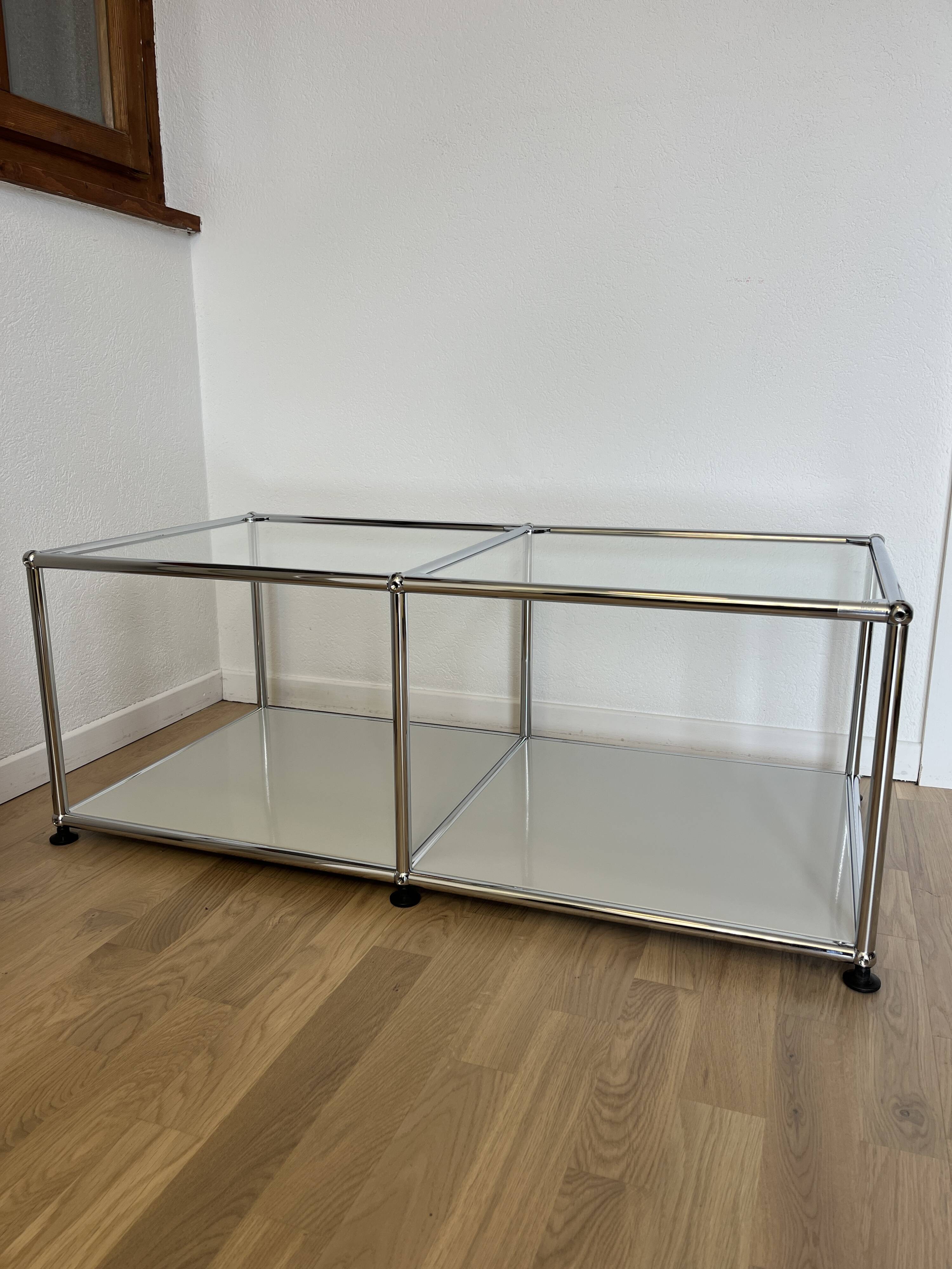 USM Haller Coffee Table in Light Grey and Glass