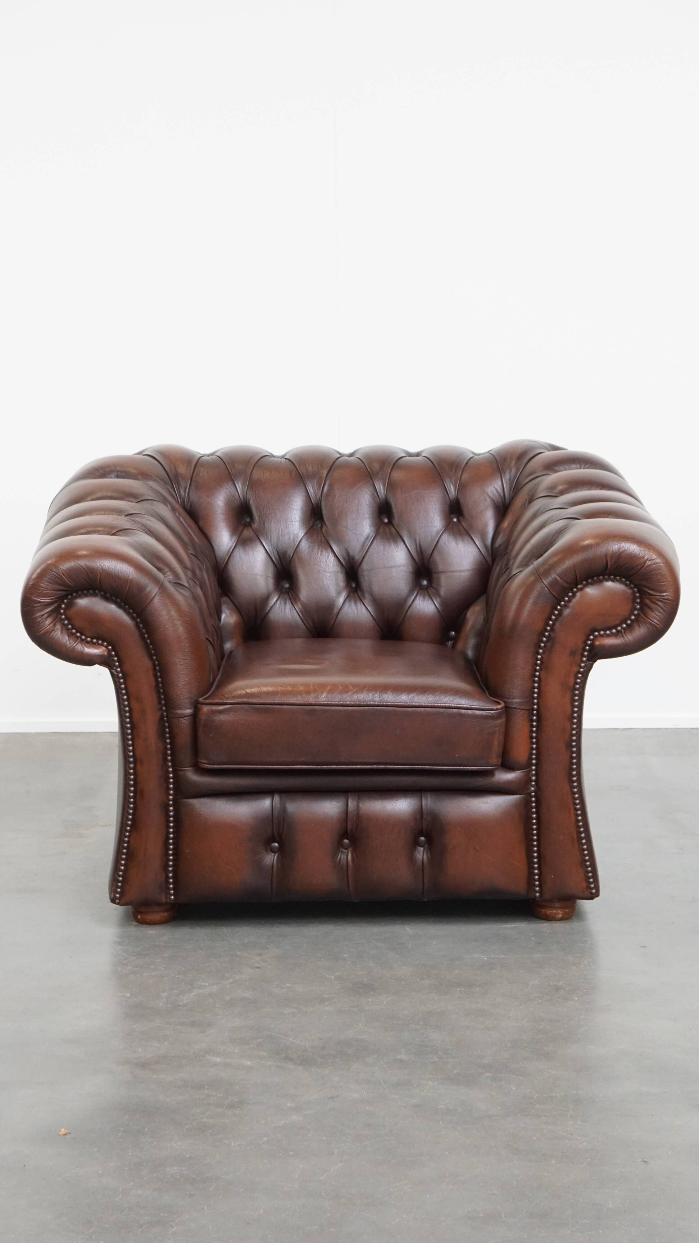English style cowhide Chesterfield club chair