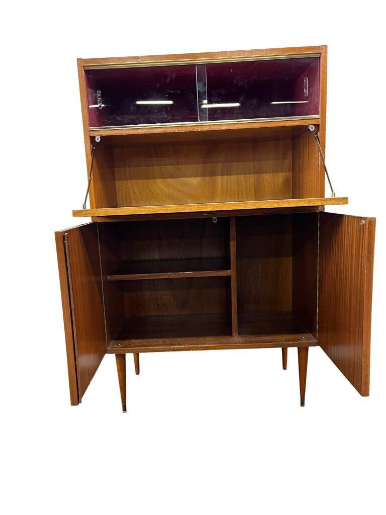 Mid-height wooden vintage sideboard / buffet / display cabinet