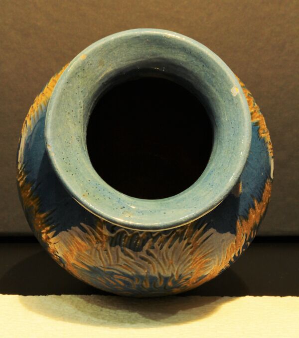 Vase balustre à décor de chardons jaune et bleu