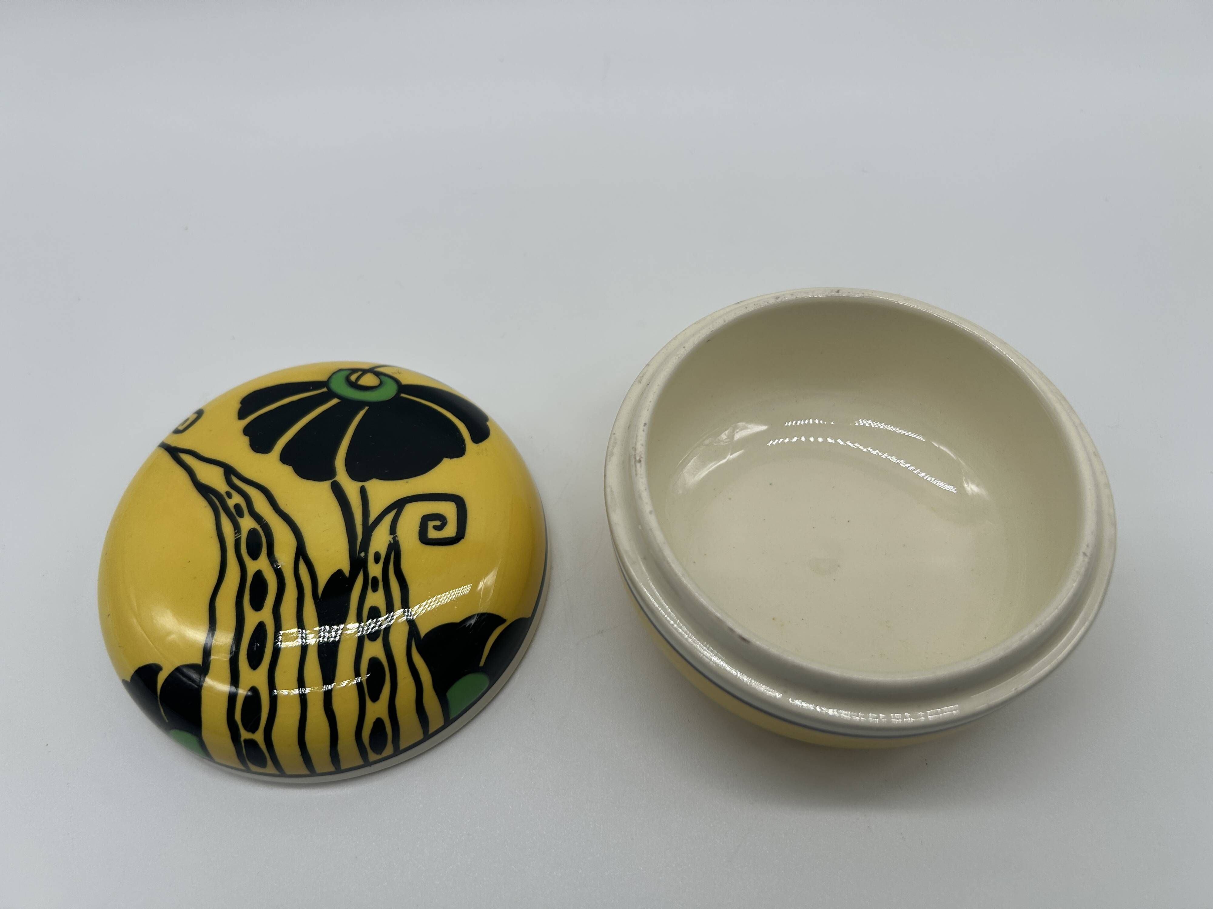 Beautiful ART DECO box - BOCH FRERES KERAMIS D785