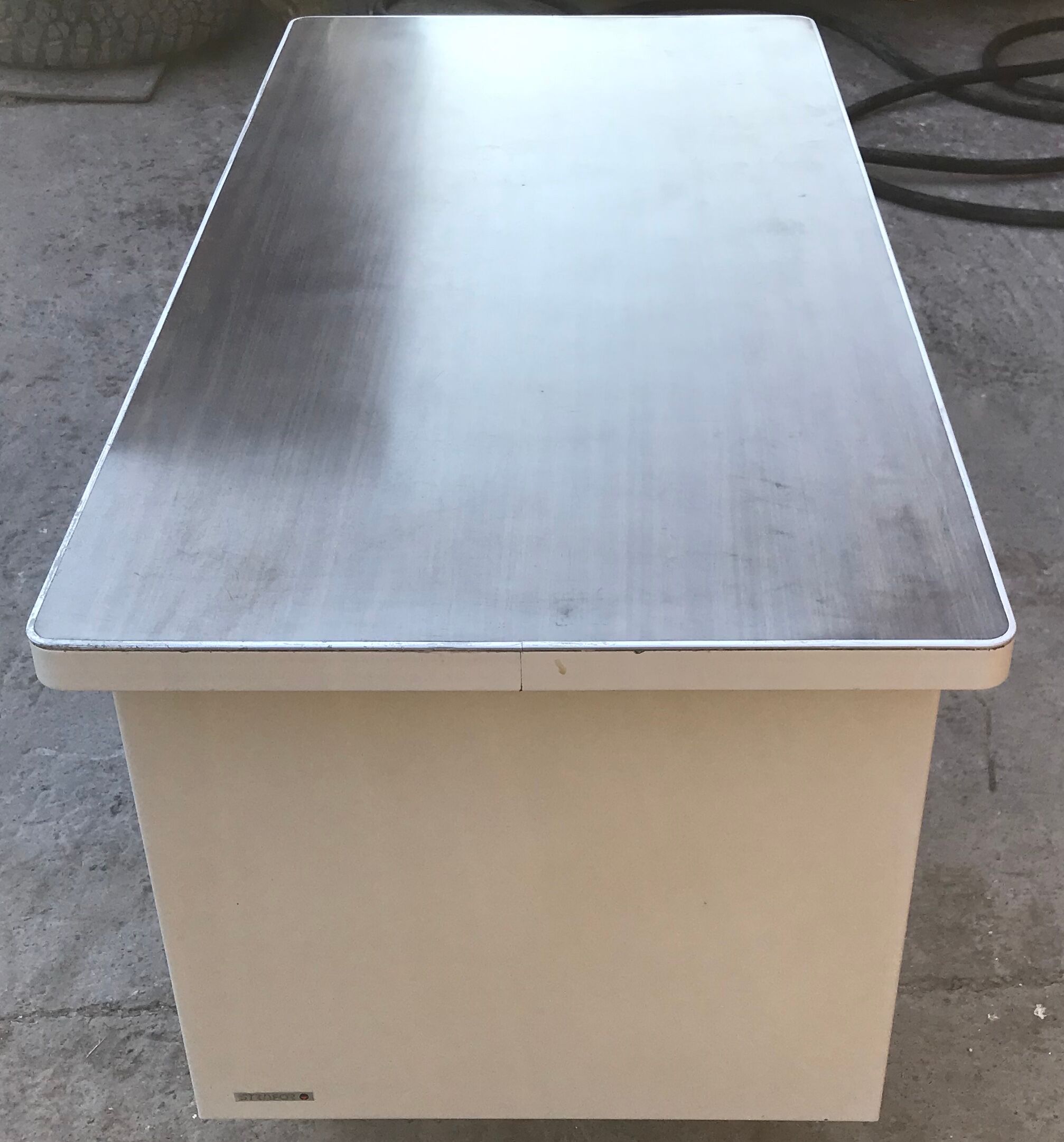 SRAFOR Industrial Office