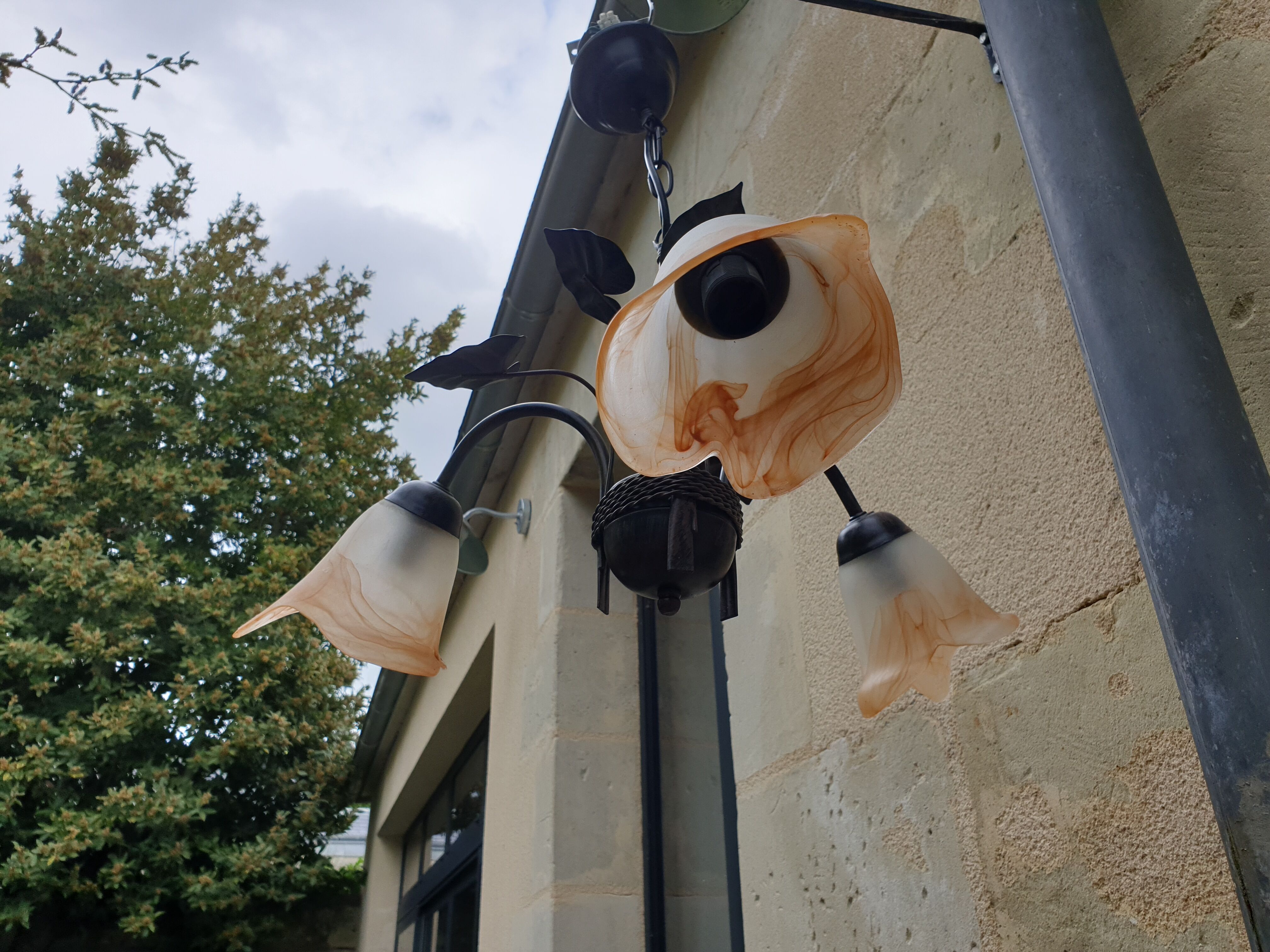 3-spoke glass paste chandelier