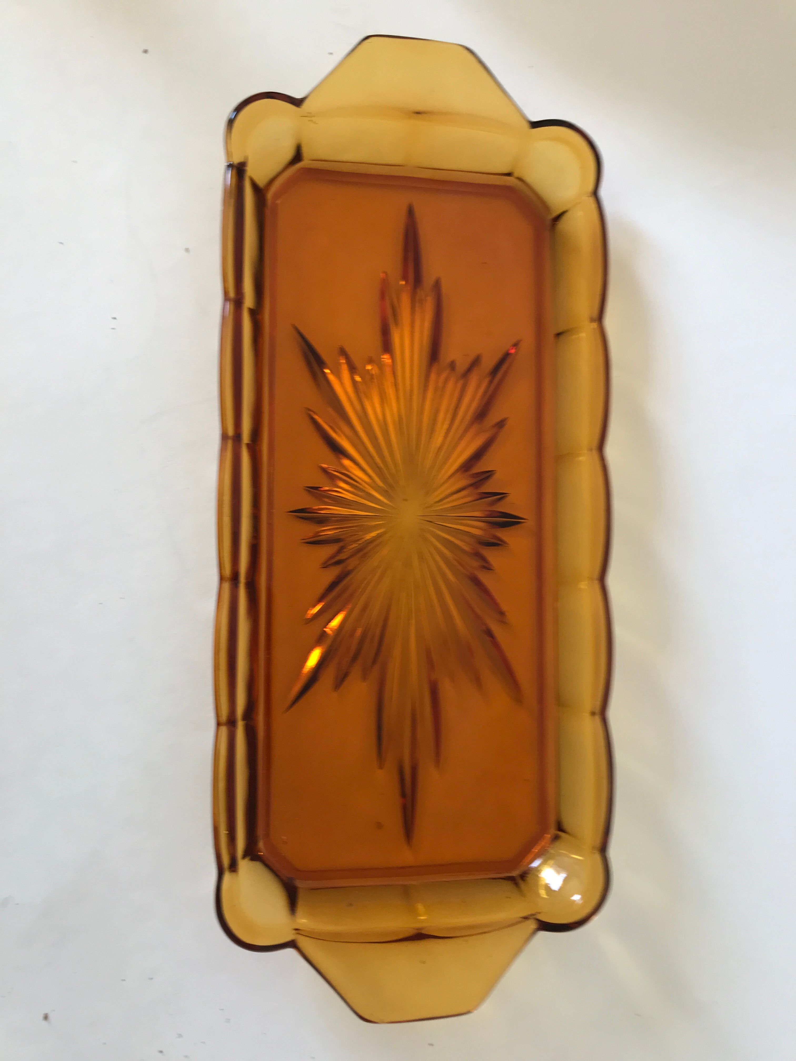 Plat à gâteau cake en verre jaune