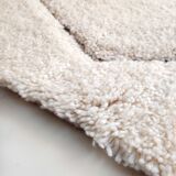 Moroccan Berber carpet Beni ouarain ecru with black diamonds engraved 306x199cm