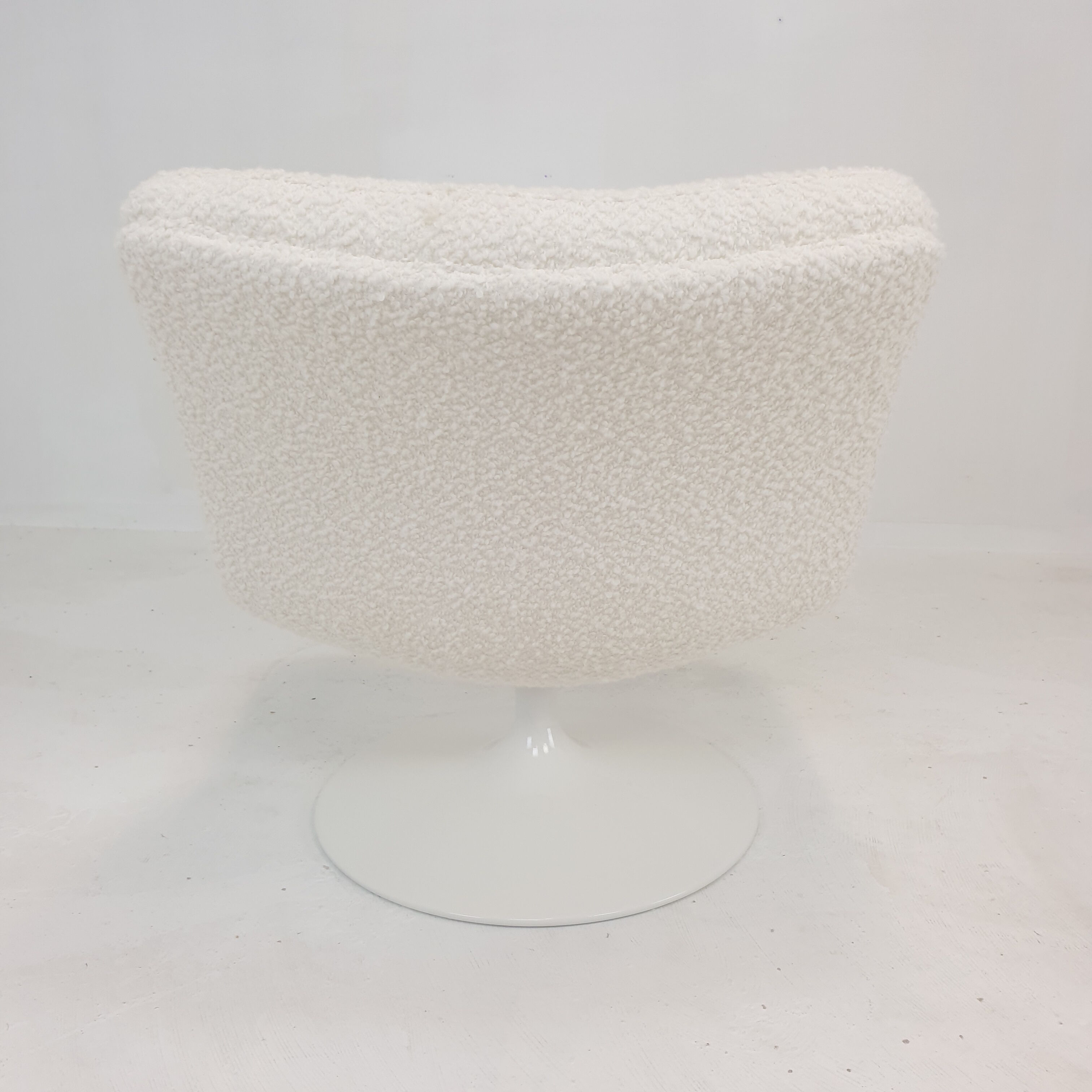 Mid Century 975 Lounge Chair by Geoffrey Harcourt for Artifort, 1960's