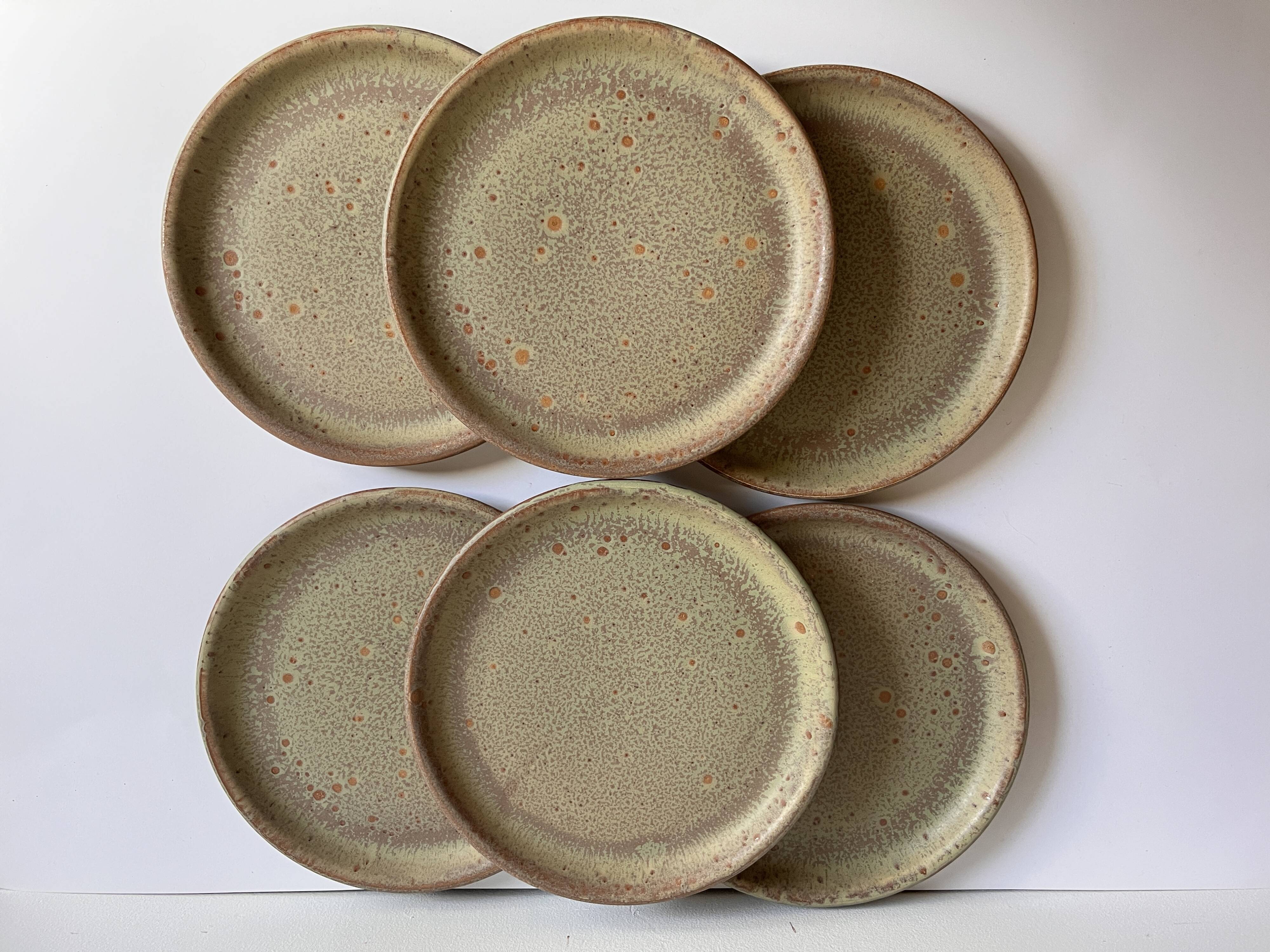 Stoneware dessert plate