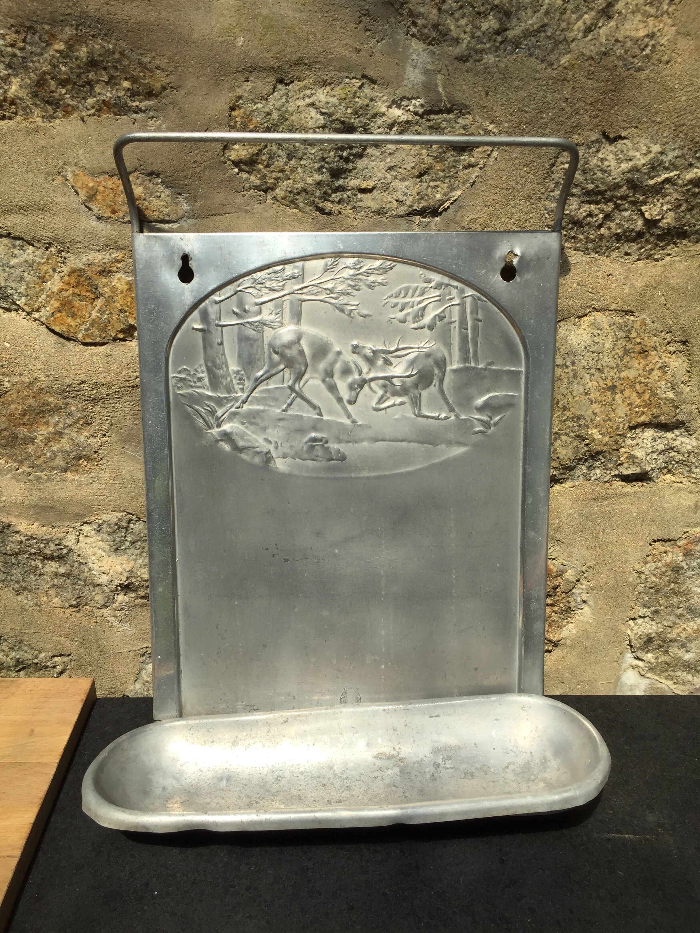 Aluminum couttoir or kitchen utensil holder