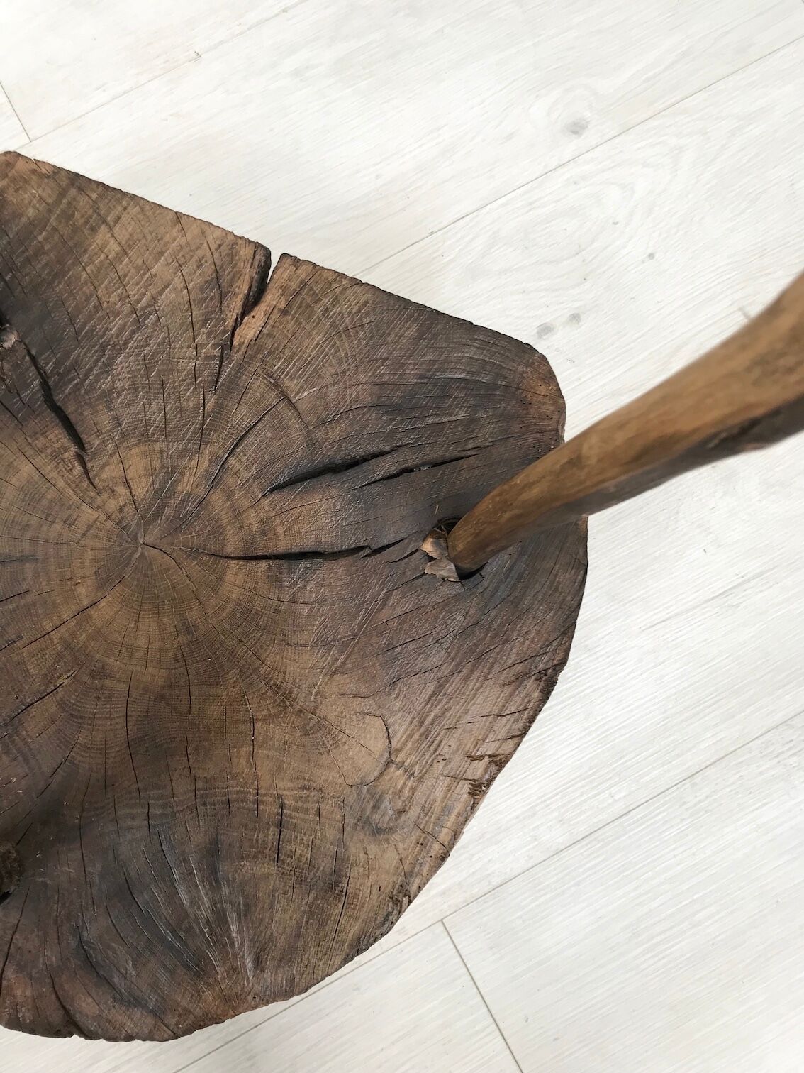 Primitive raw wood bill