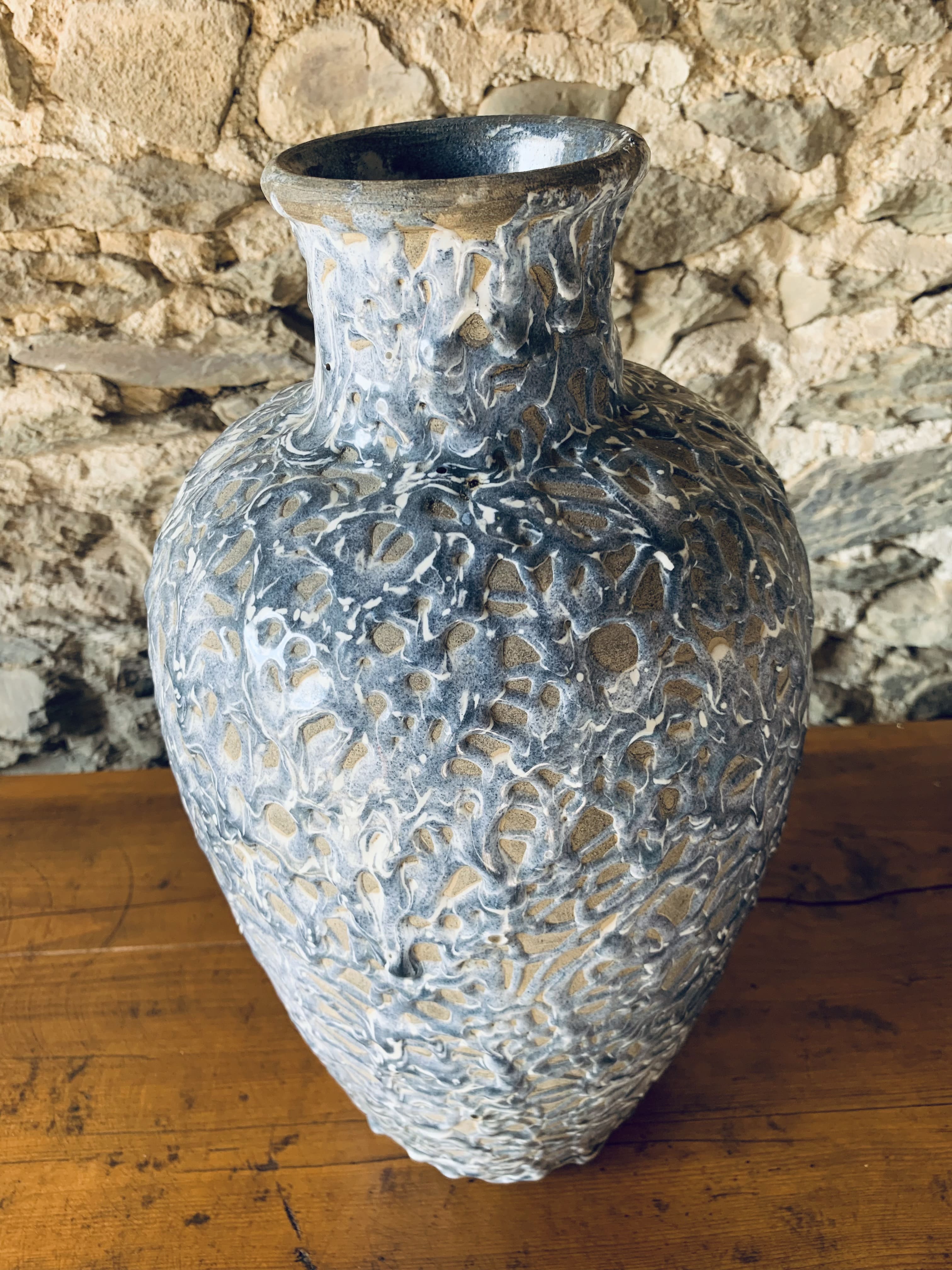 Enamelled ceramic vase La Charentaise
