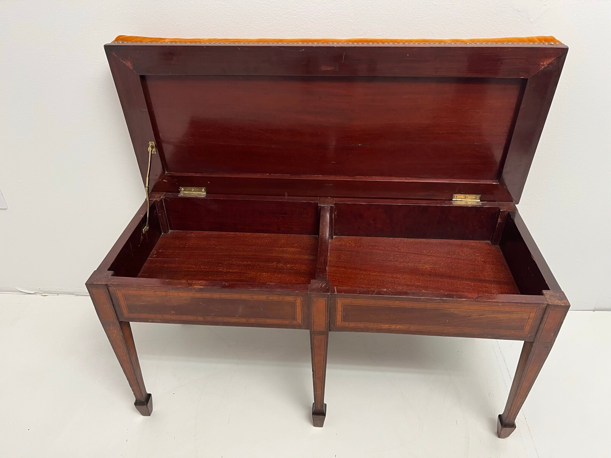 English piano stool bench of the XIX Century