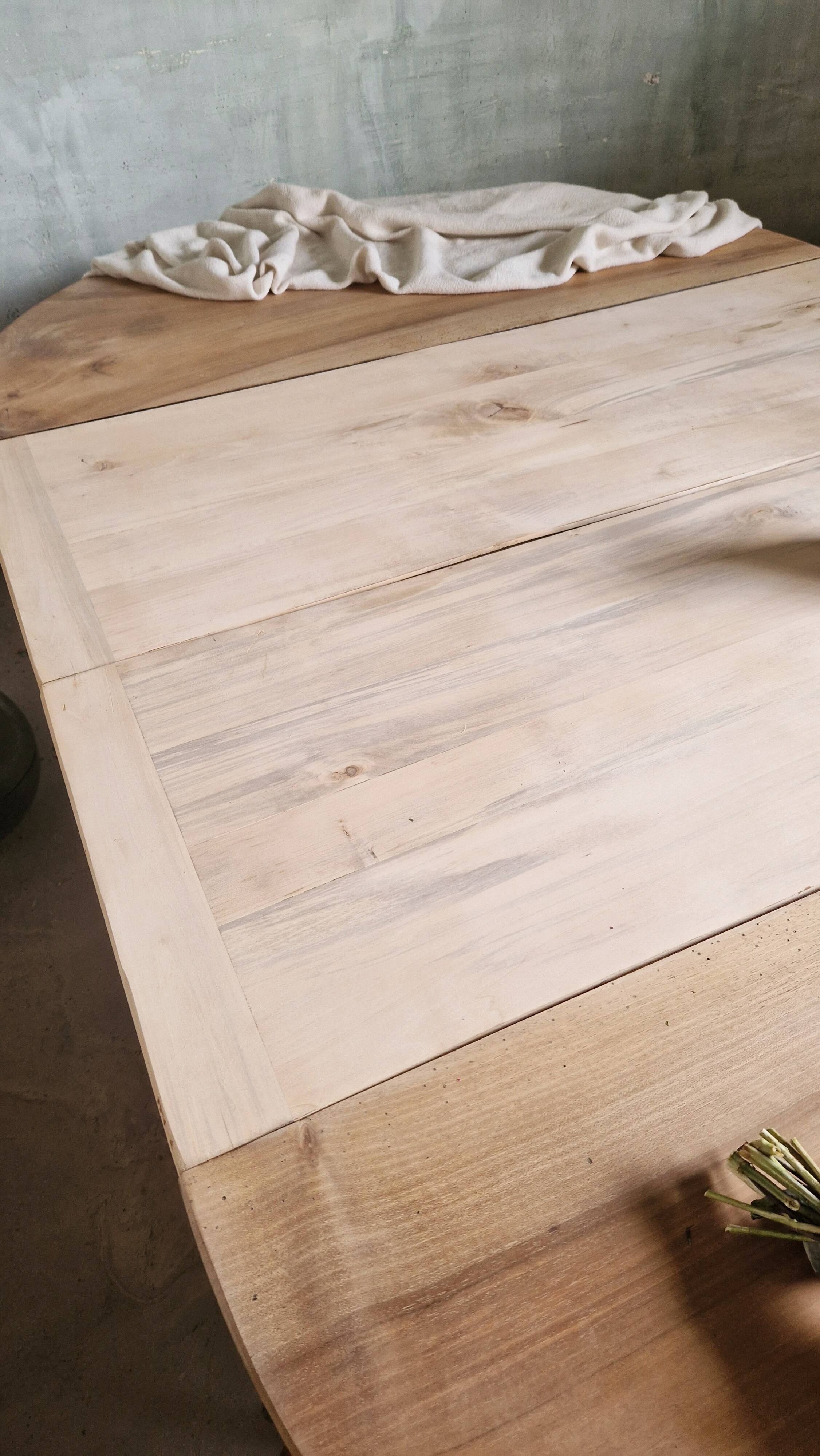 antique extendable table