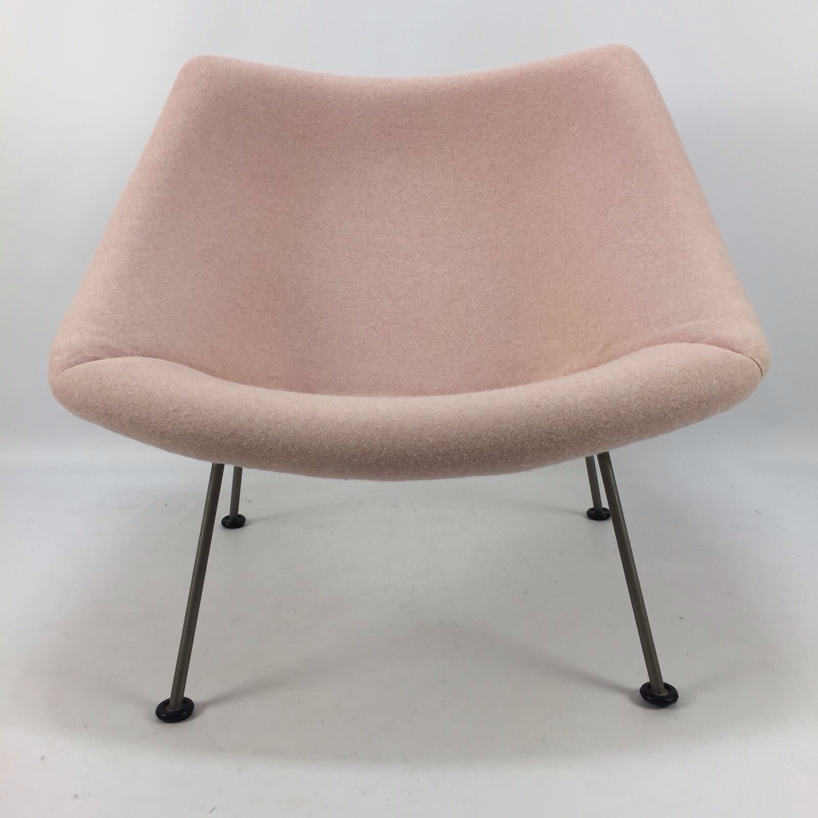 Oyster Chair by Pierre Paulin for Artifort, 1965