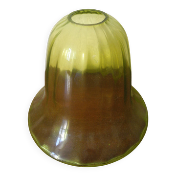 Abat-jour ancien en verre soufflé vert