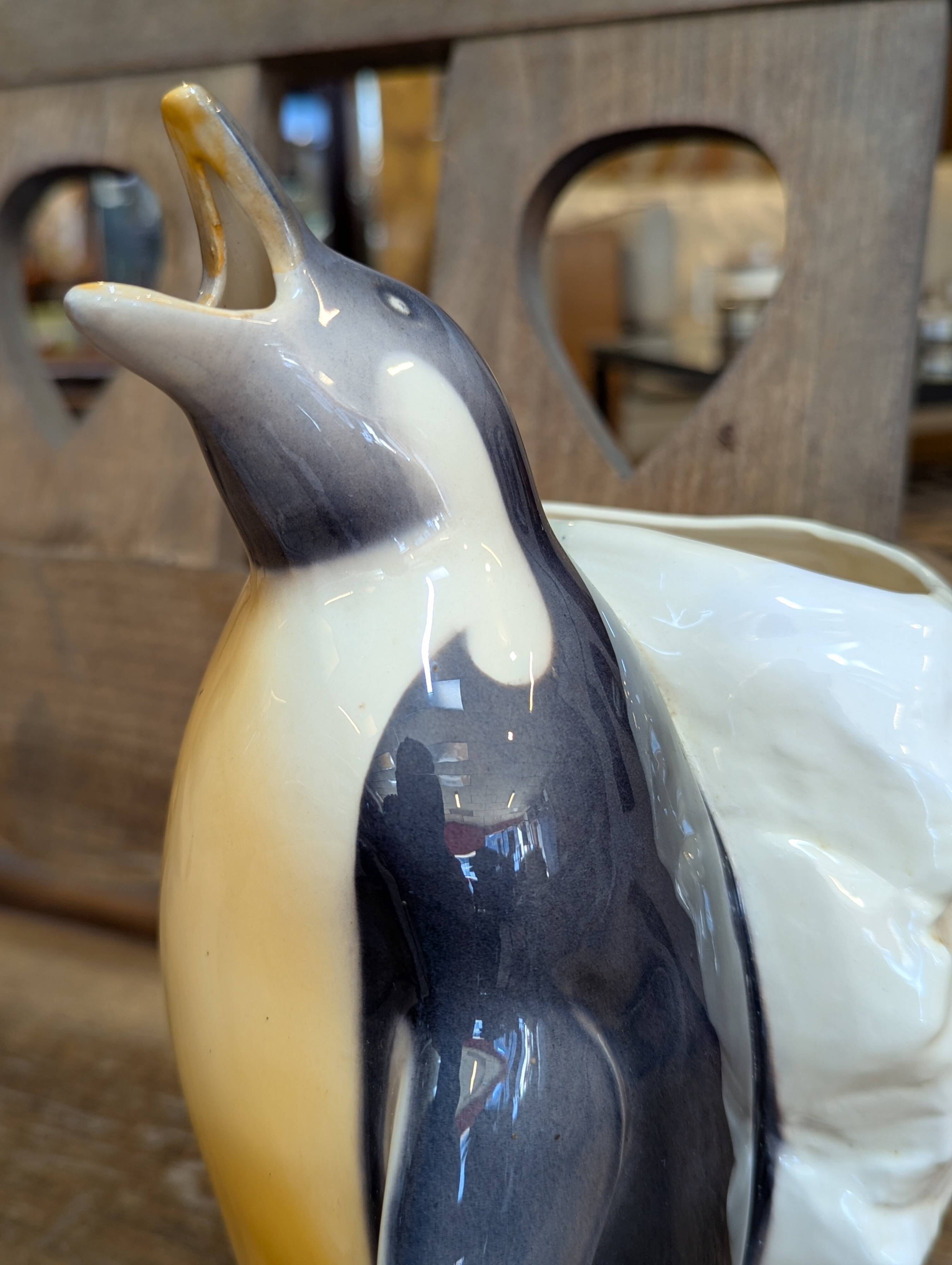 Pichet vintage pingouin barbotine