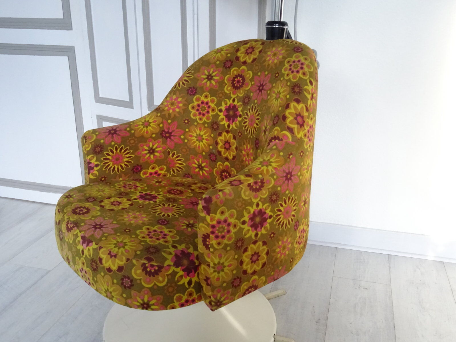 Barber's armchair 70