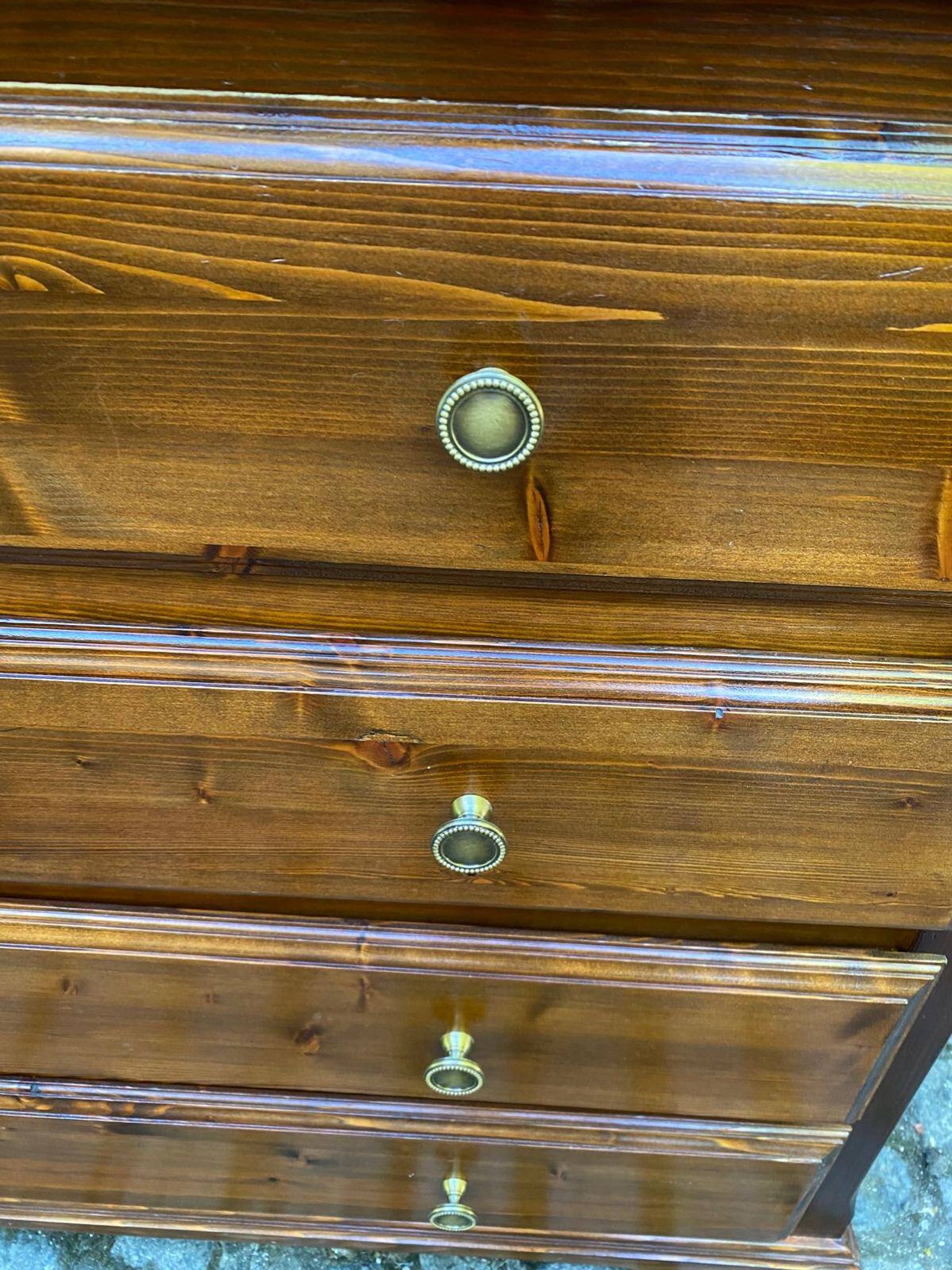 Louis Philippe vintage chest of drawers in solid wood from the 1950s.
