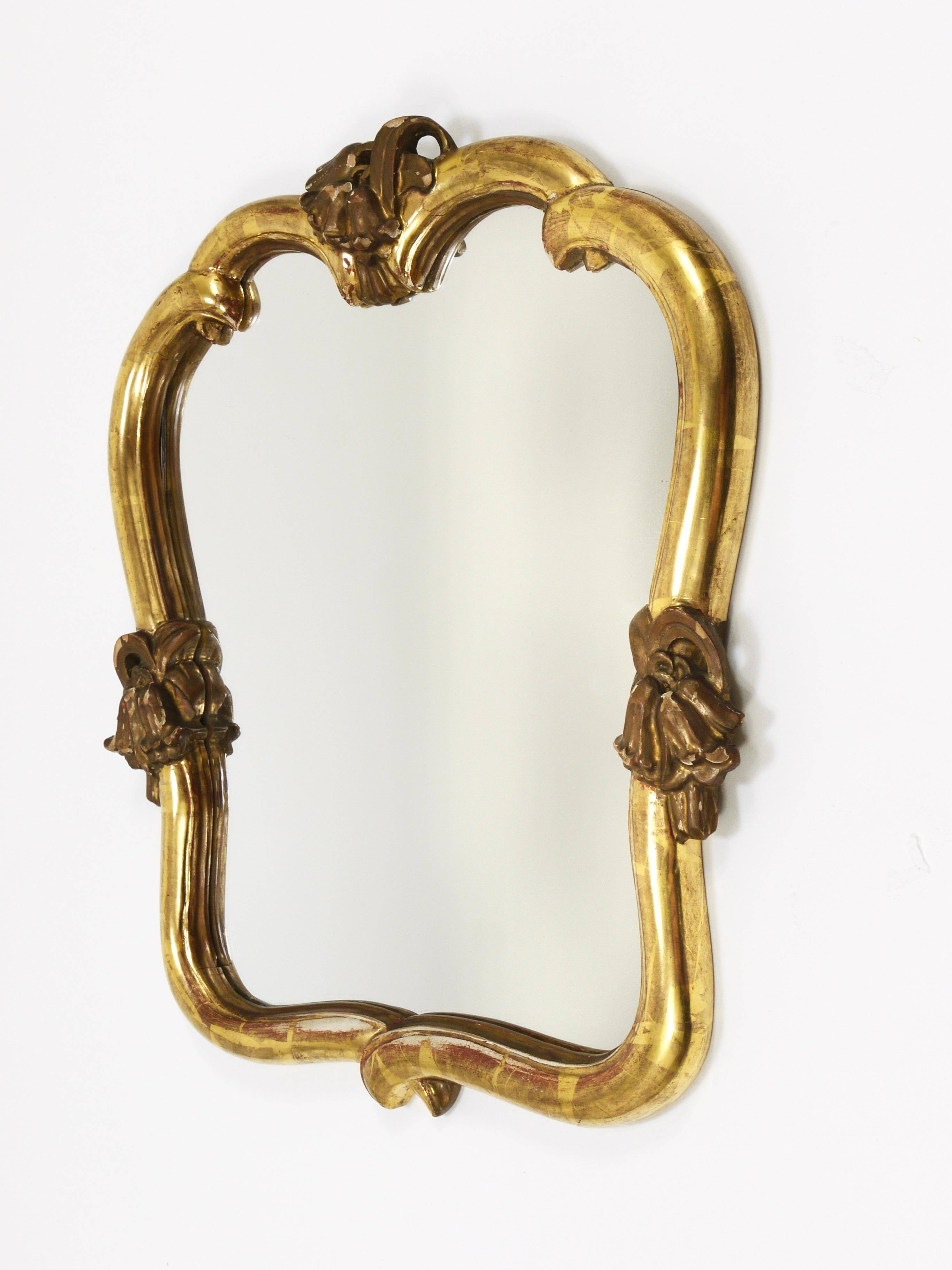 Max Welz Vienna Art Nouveau Hand-Carved Gilded Wood Wall Mirror, Austria, 1930s