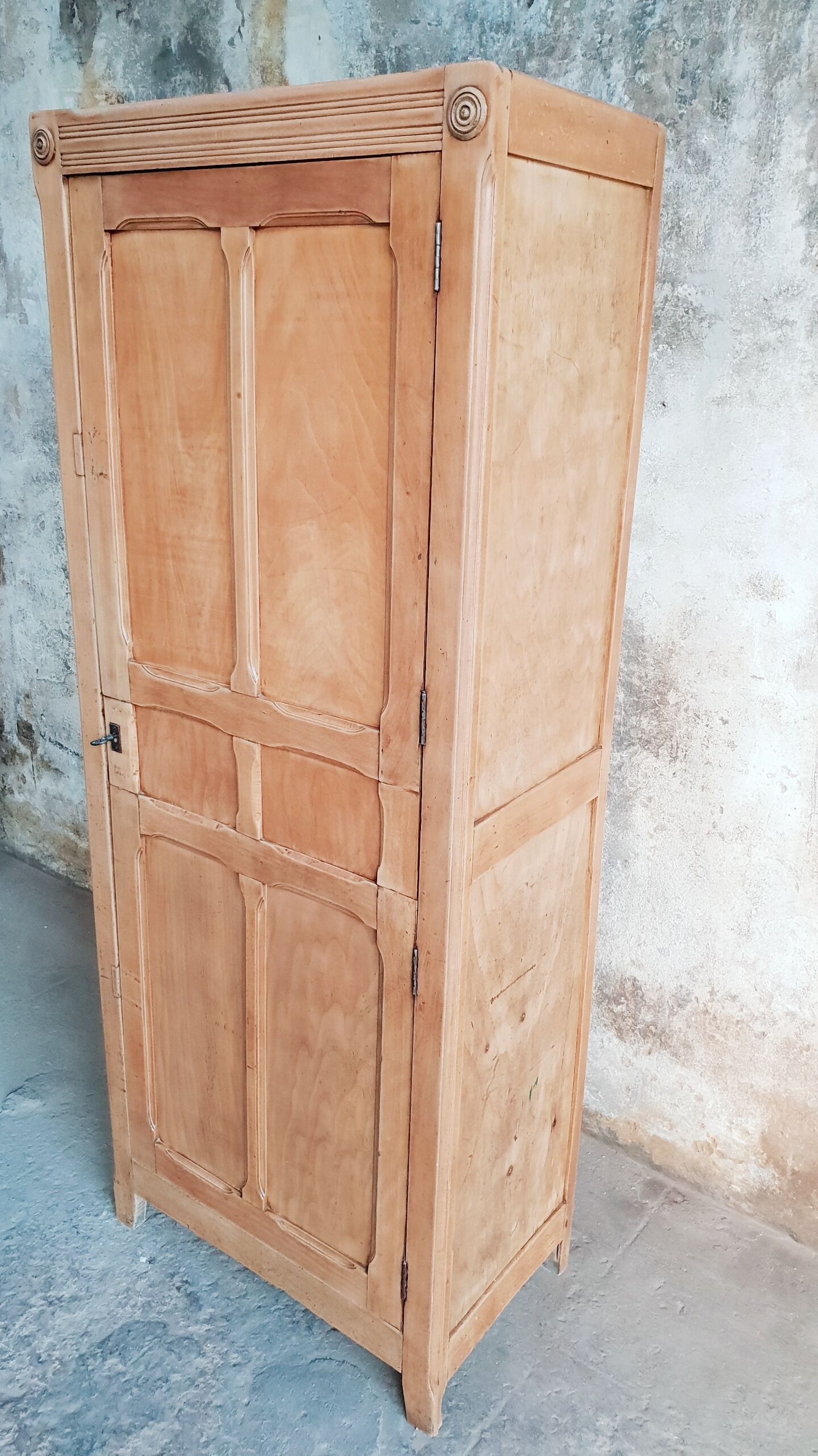 Vintage Parisian wardrobe