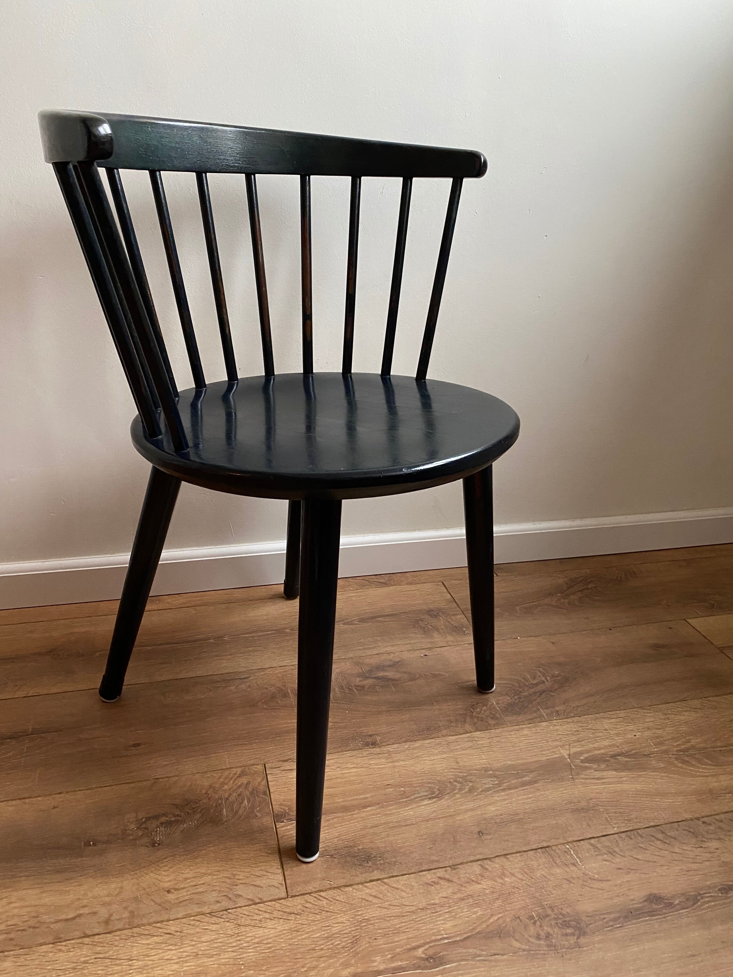 Mid-Century Scandinavian Spindle Back Side Chair from Nesto, 1960s