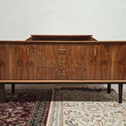 Crédence des années 1970