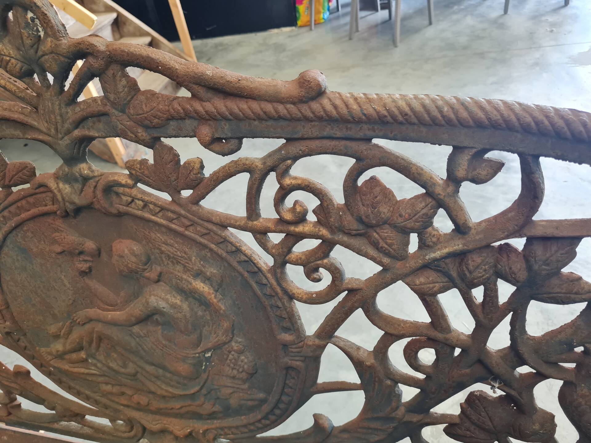 Banc en fonte