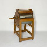 Butter churn