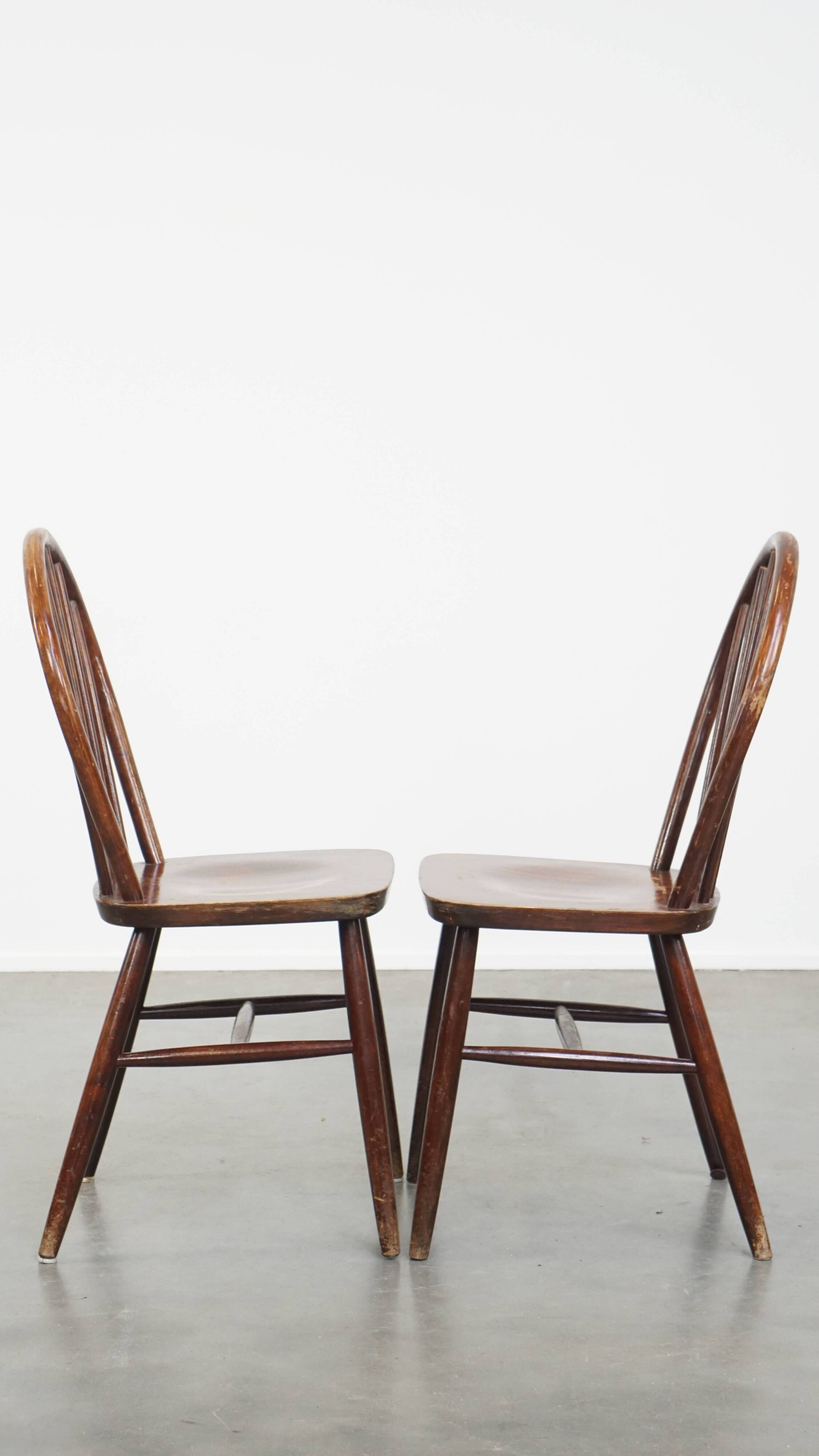 Set of 6 Vintage Wooden Windsor Spindle Chairs