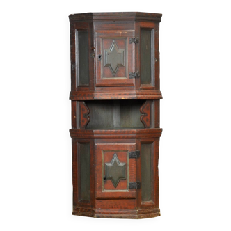 Swedish Farmhouse Corner Cabinet, 1817
