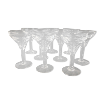 Set of 9 glasses of bistro counter