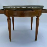 Table bouillote 1950 pied marbre avec galerie style louis xvi