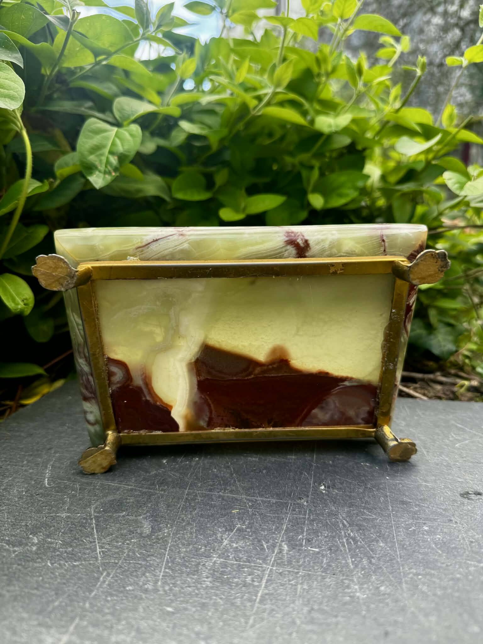 Ashtray, onyx box from the 1960s, vintage Italy.