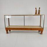 Comptoir de magasin ancien en laiton anglais – modèle étroit avec mesures en yards