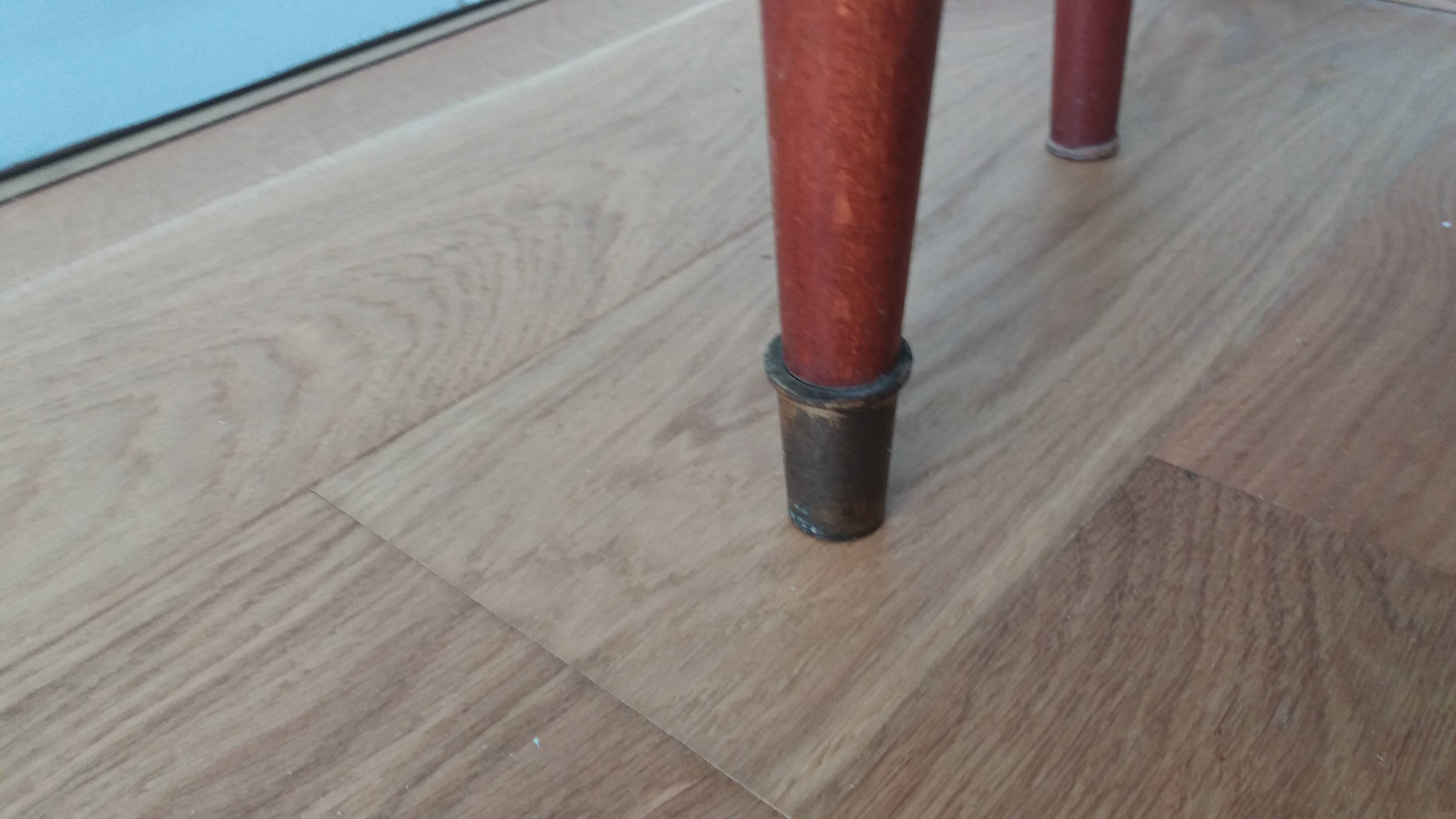 Spindle-legged bedside table