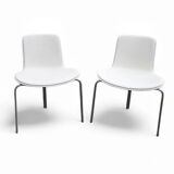 Designed by Poul Kjærholm / 1978/2007  White shell / white leather