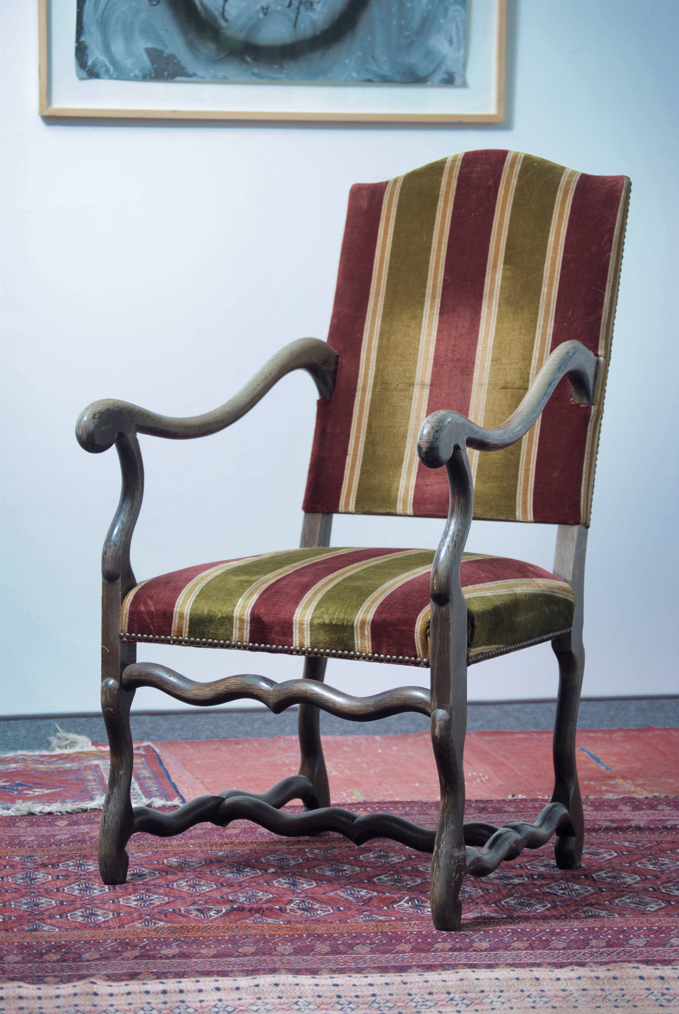 Louis XIII walnut sheep bone style chair