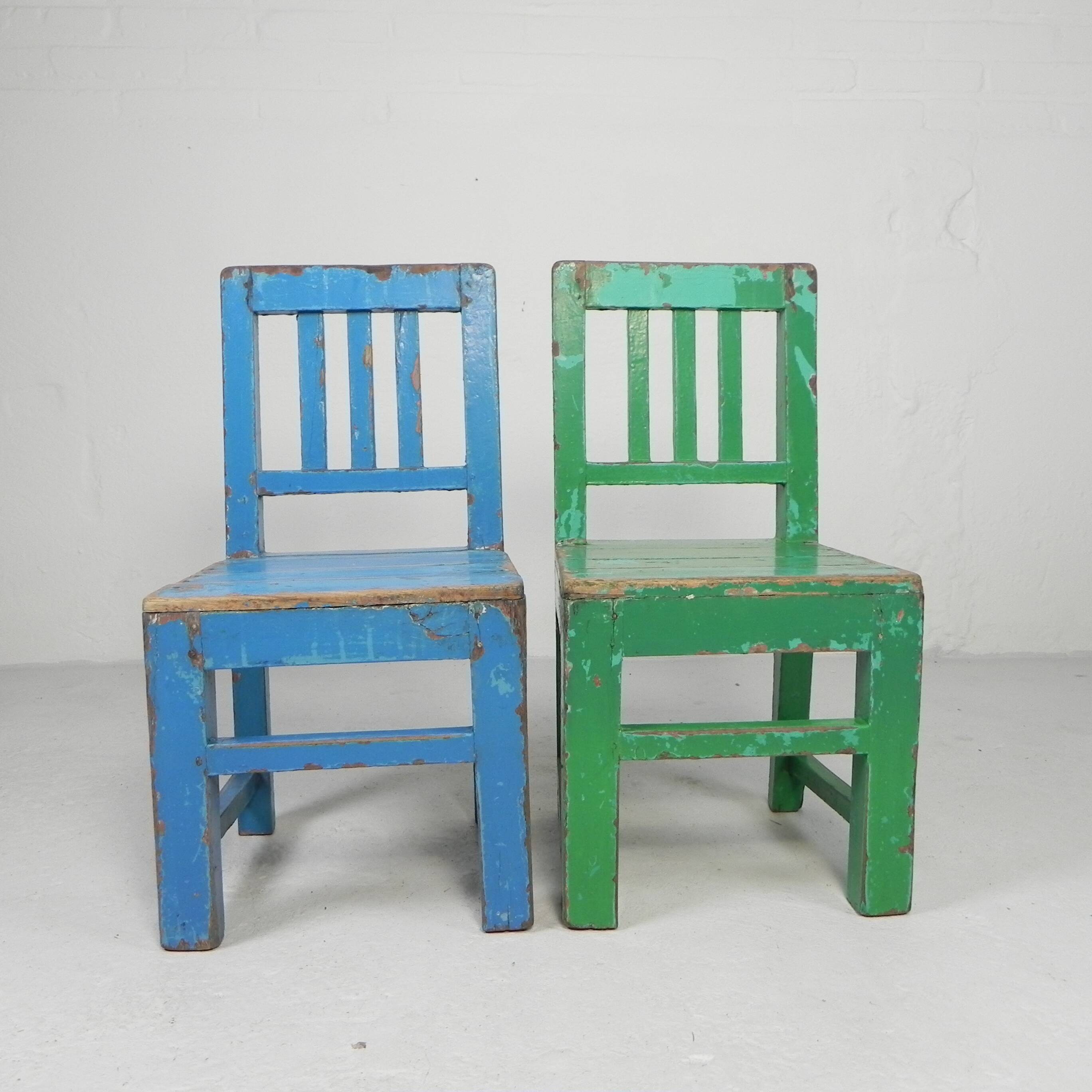 Set of 2 vintage children's chairs, 1950s