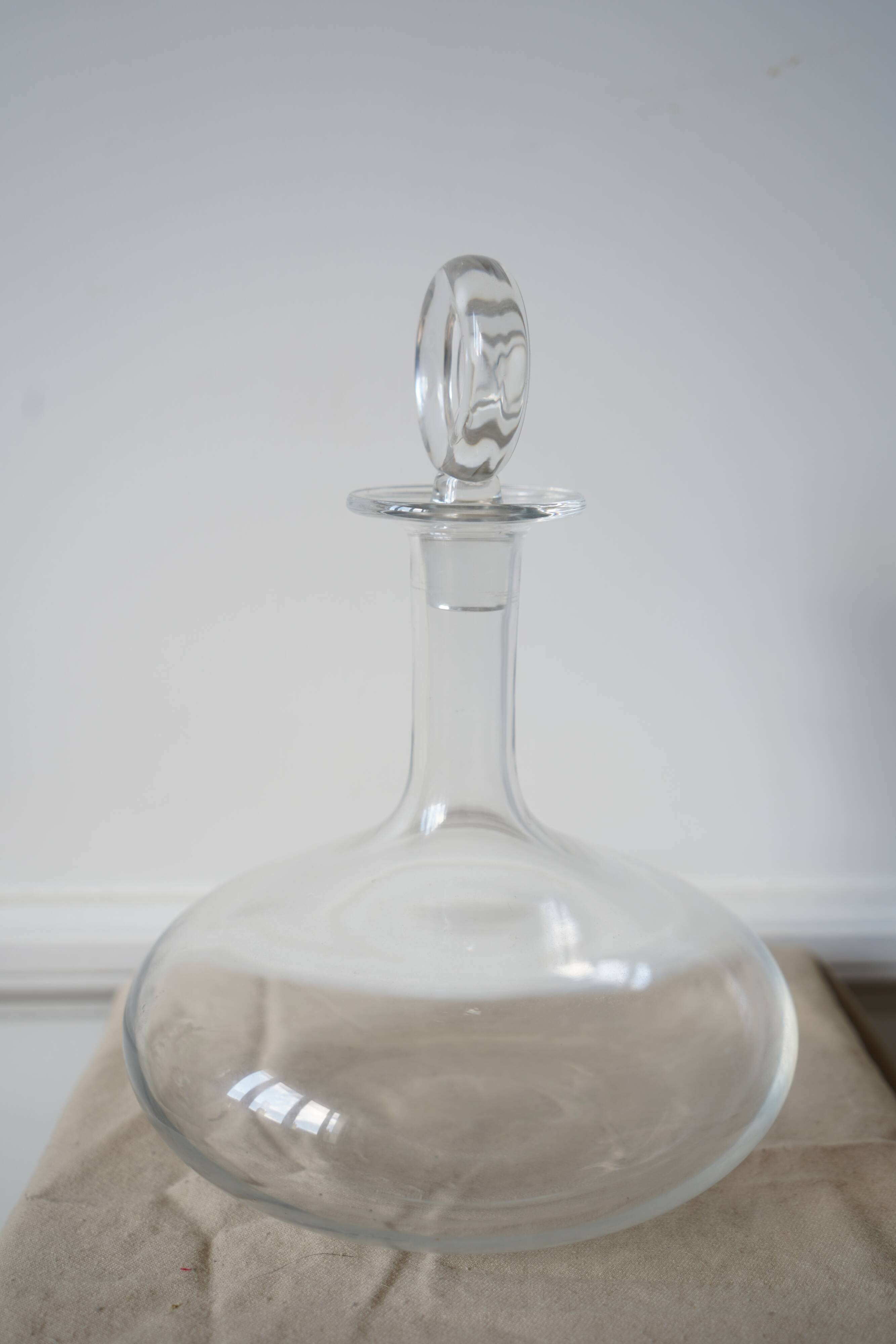 Decanter carafe - Signed Baccarat - Surcouf model