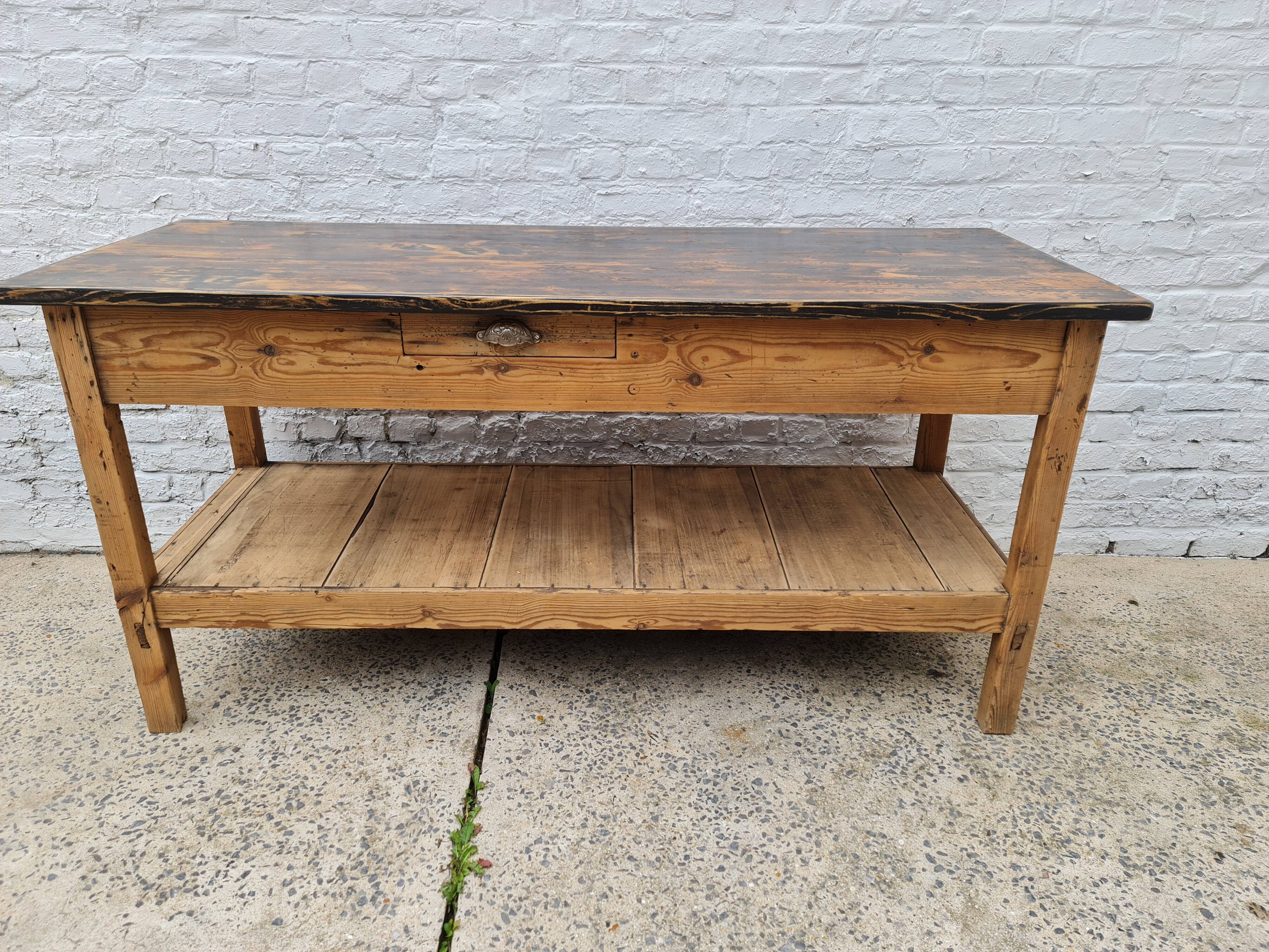 Table d'atelier