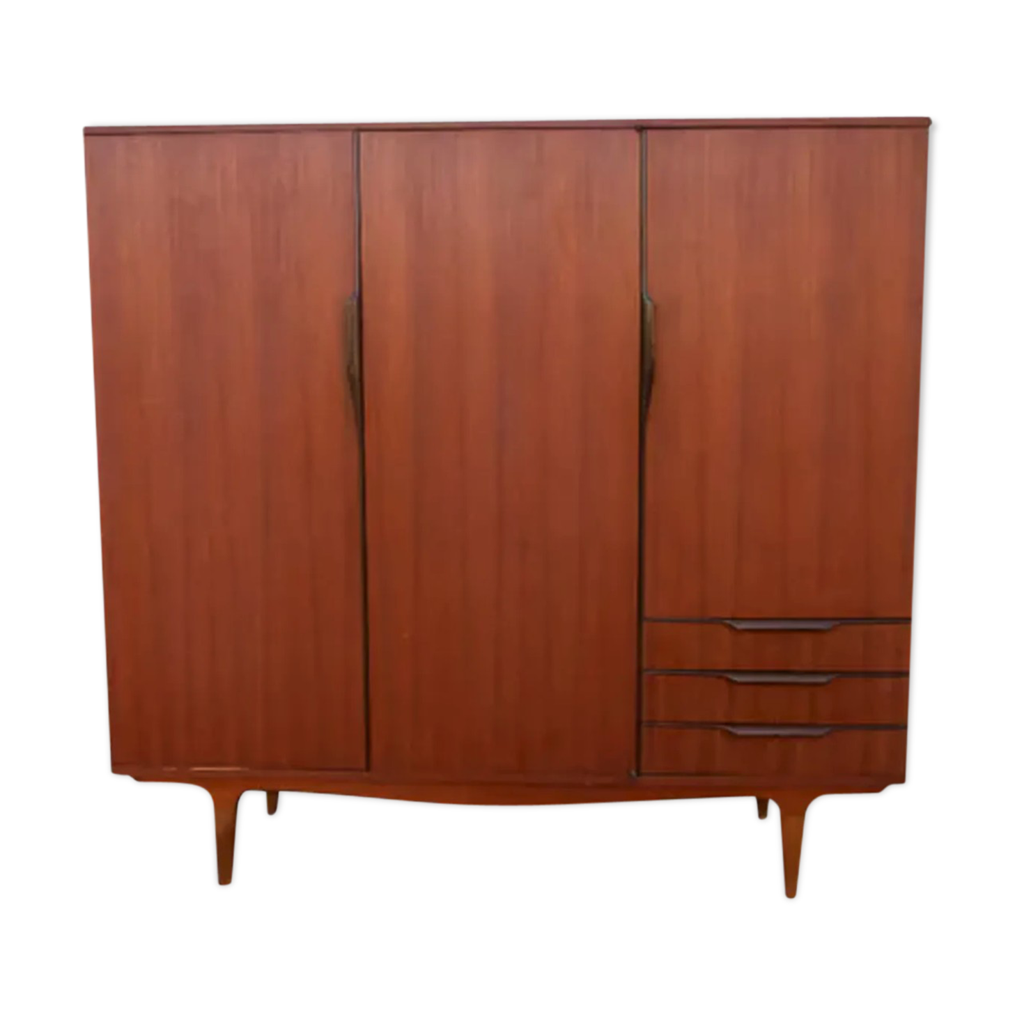 Scandinavian wardrobe 70