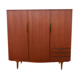 Scandinavian wardrobe 70