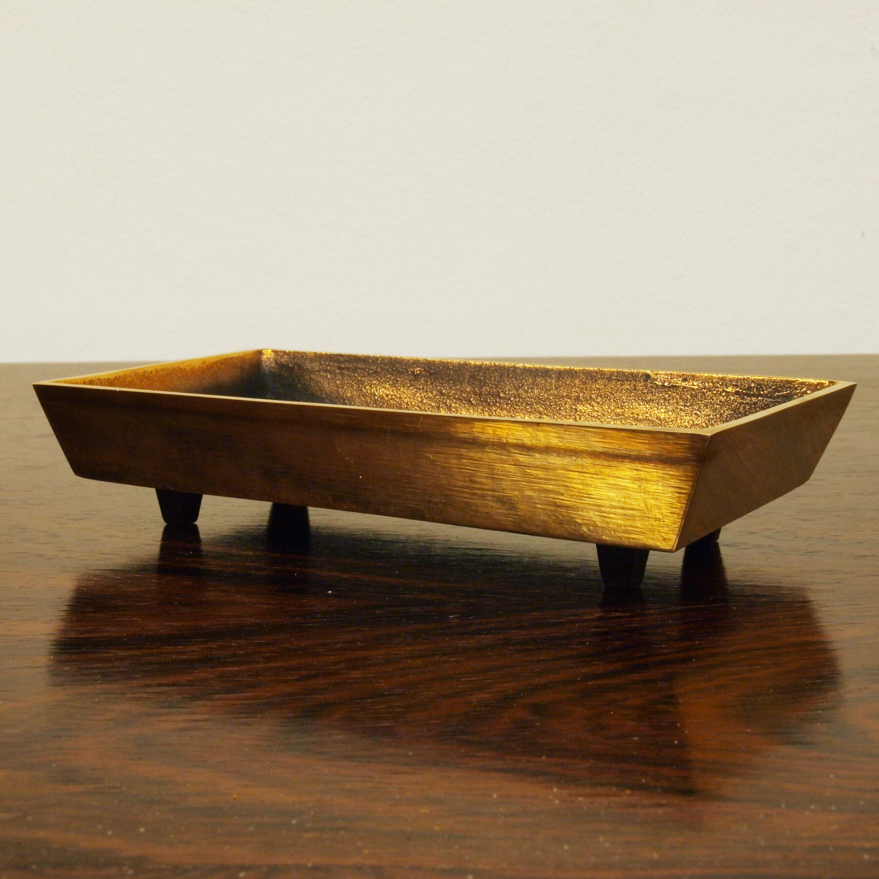 Alfieri Gardone's brutal bronze vacuum-pocket ashtray for Lauterbach