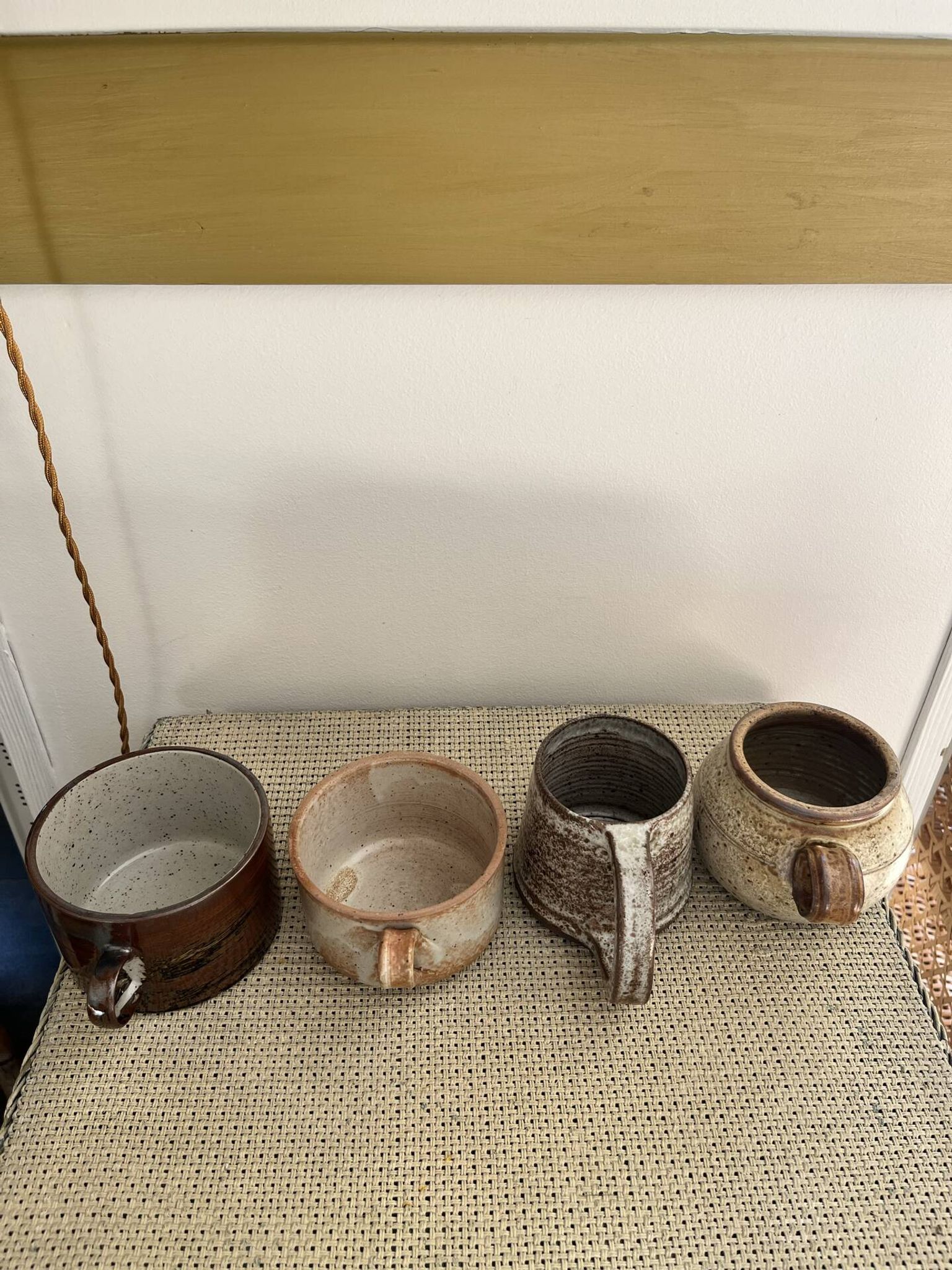 4 tasses en grès