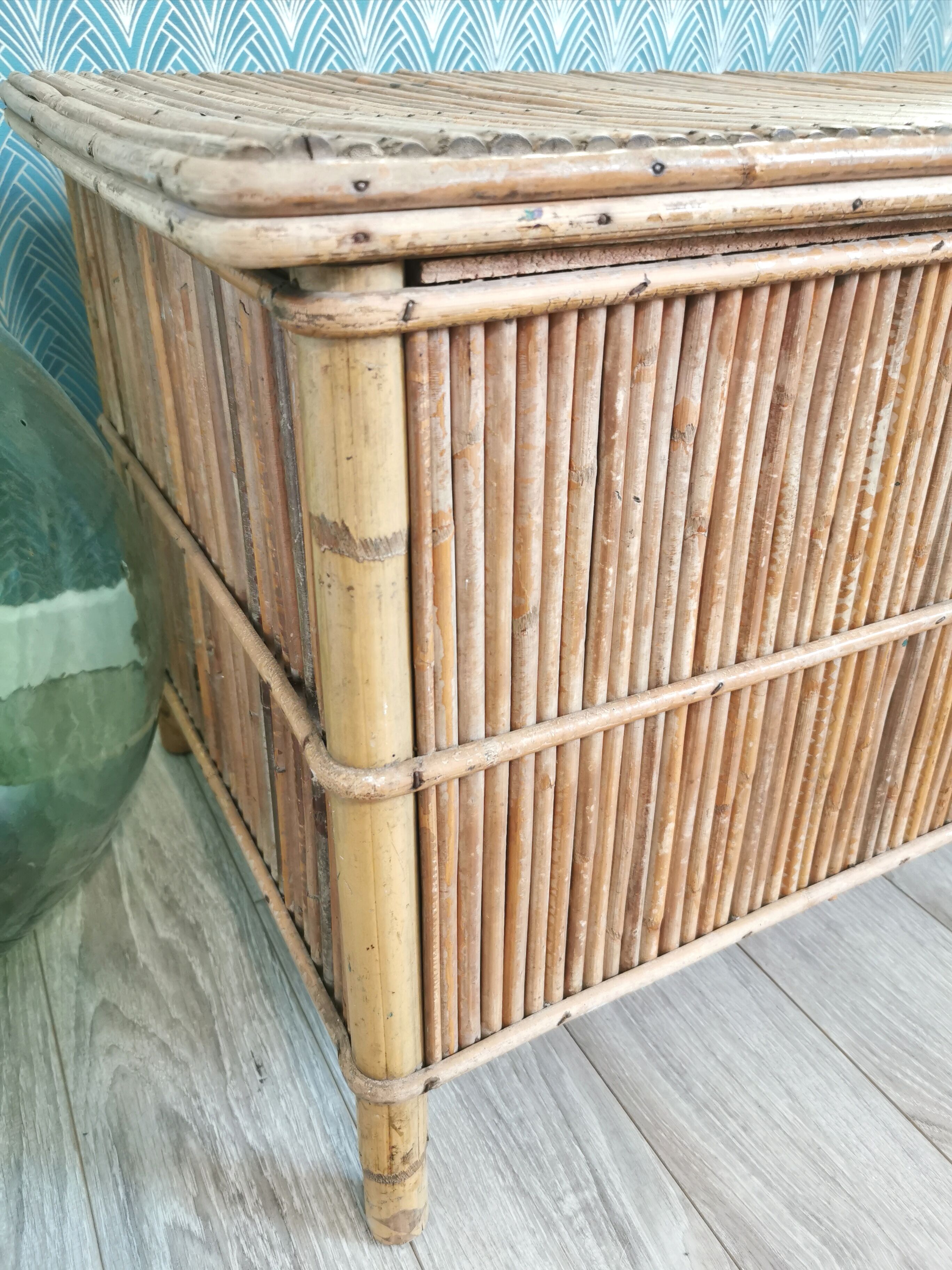 Vintage rattan box